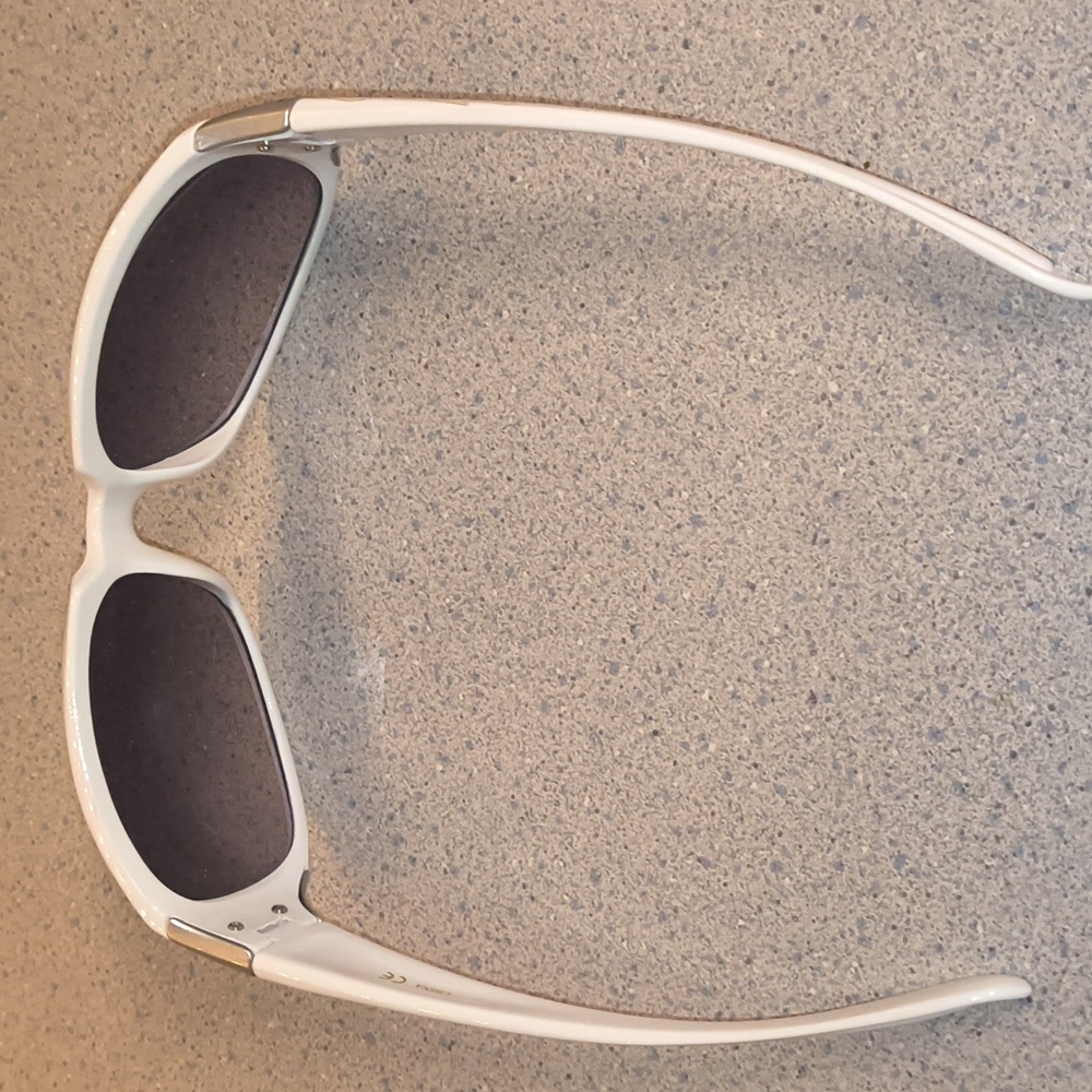D&G Knockoff Sunglasses W/DG Detail In Gold on Sides-100% UV Protection-NWOT - Picture 5 of 6